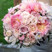Wedding bouquet in pastel colors